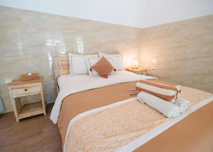 Agung Wiwin & Restaurant 3* Pererenan