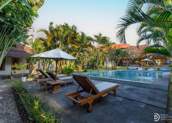 Agung Wiwin & Restaurant Campsite Pererenan