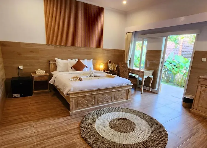 Agung Wiwin & Restaurant Campsite Pererenan
