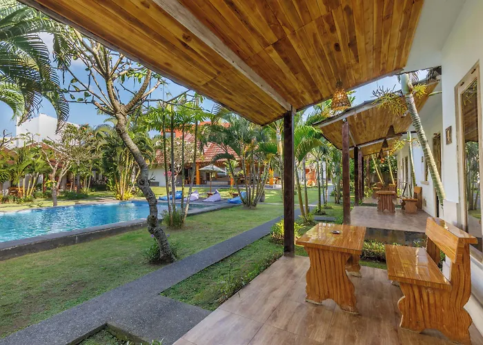 Agung Wiwin & Restaurant 3* Canggu